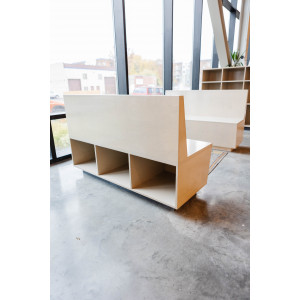 Full Bench Cubbie B